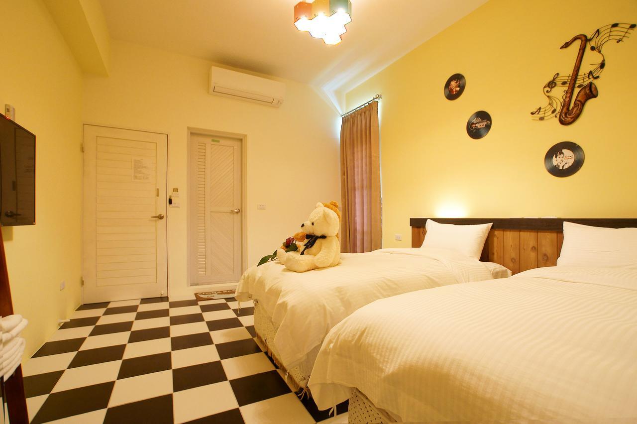 達樂斯電梯民宿dollars Bnb Taitung Экстерьер фото